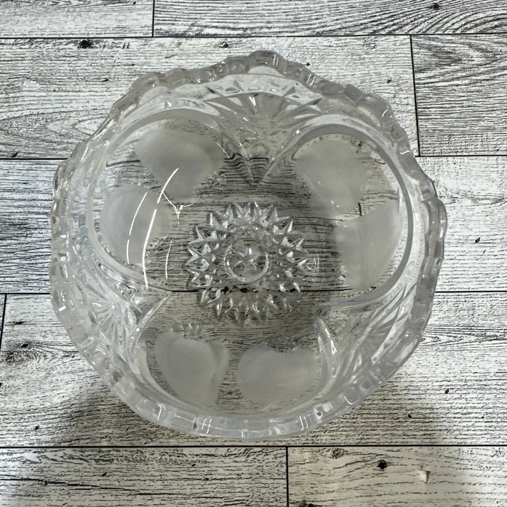 Frosted & Clear Glass Etched‎ Scalloped Candy Dish Sugar Bowl Vintage